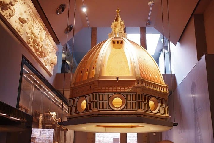 The Duom's dome in scale inside the OPA