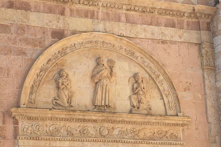 Basilica Saint Francis of Assisi 1 hour tour