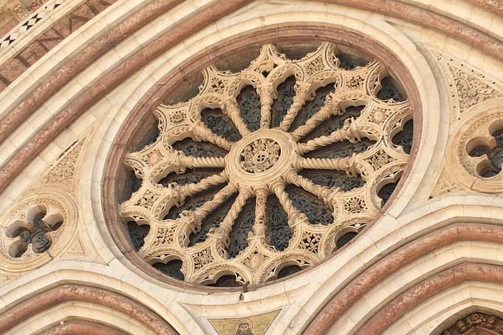 Basilica Saint Francis of Assisi 1 hour tour