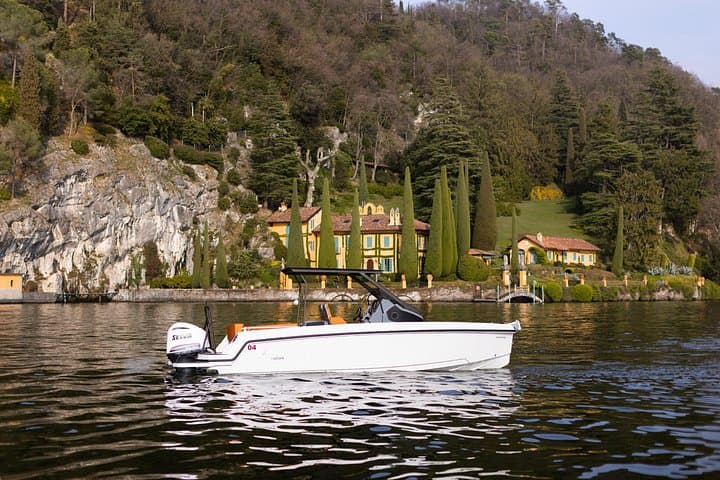 Private boat tour on Lake Como