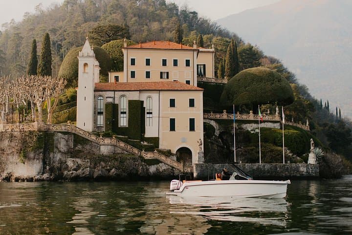 Private boat tour on Lake Como