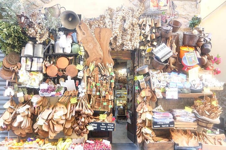 Discover Florence with private walking tour