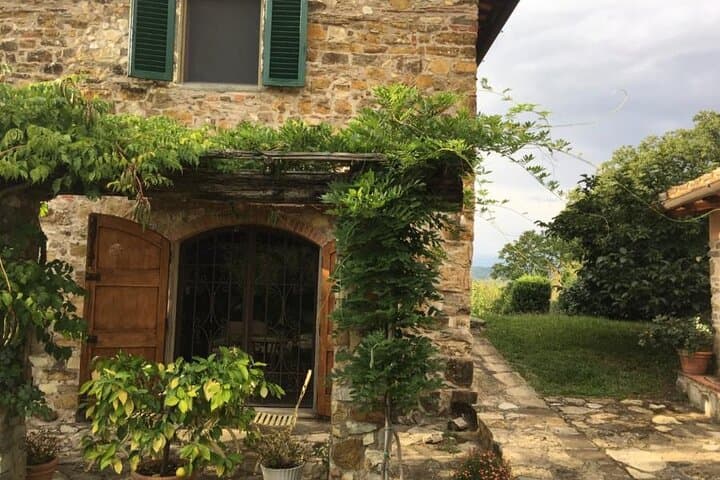 PRIVATE Tuscan Cooking Class & Wine in Maria’s Countryside Home