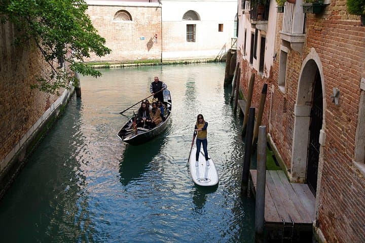 Stand Up Paddle Tour in Venice Canals