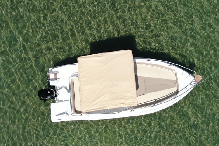 Vieste Boat rental without nautical license