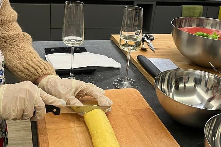 Preparation of "Roman style" gnocchi