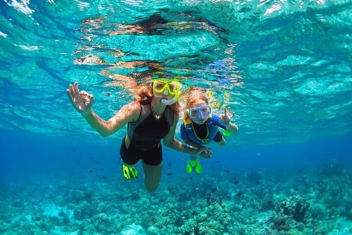 4-hour boat tour of the Amalfi Coast & Li Galli Islands