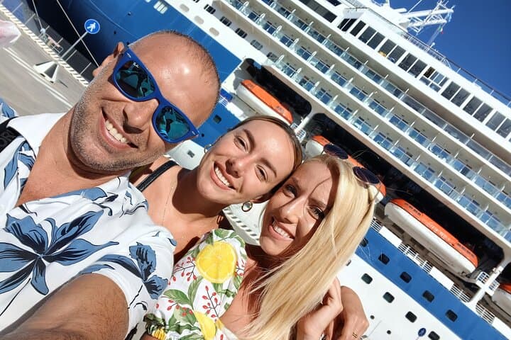 Messina Tour Taormina, Isola Bella beach with cannoli or granita