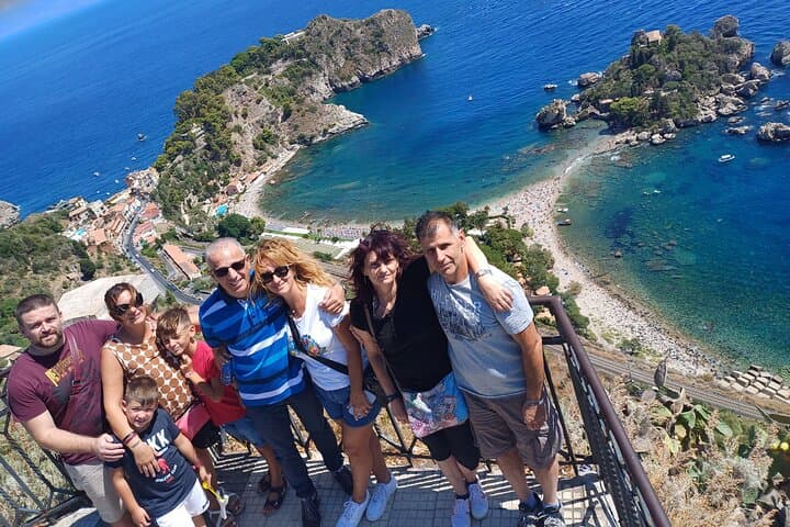 Messina Tour Taormina, Isola Bella beach with cannoli or granita