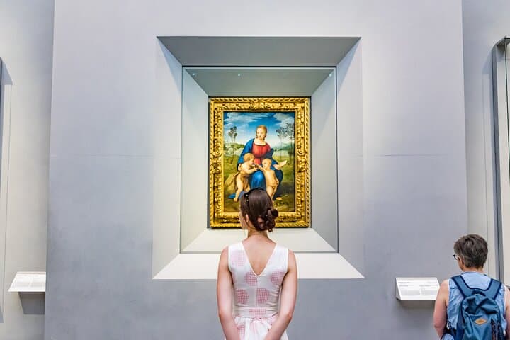 Uffizi Gallery Small Group Tour with Expert Guide