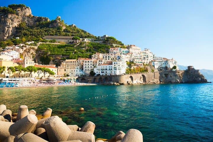 Private day tour Pompeii and Positano Coast
