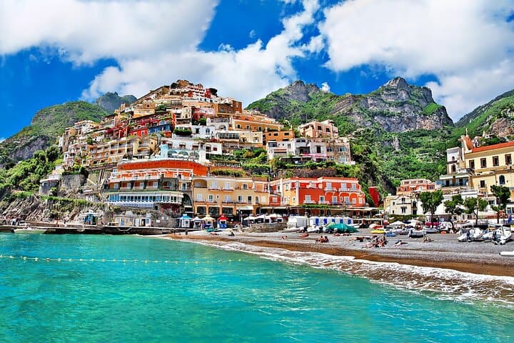 Private day tour Pompeii and Positano Coast