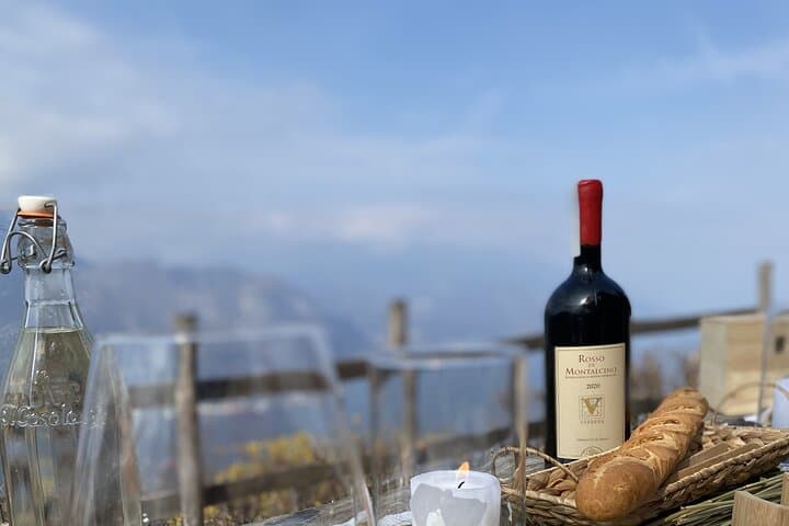 Bellagio: Exclusive Picnic at the Agrofarm with Scenic View