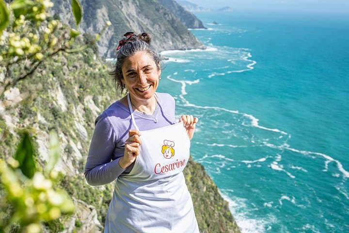 Home Cooking Class & Meal with a Local in Riomaggiore