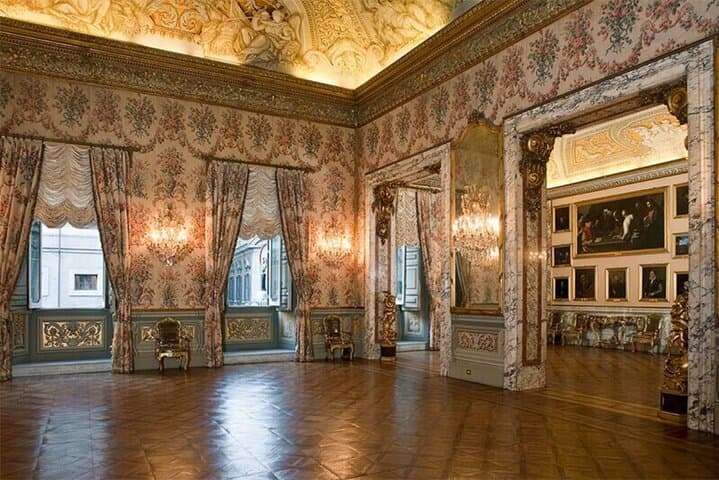 Roman Aristocratic Opulence - Palazzo Doria Pamphilj Private Tour