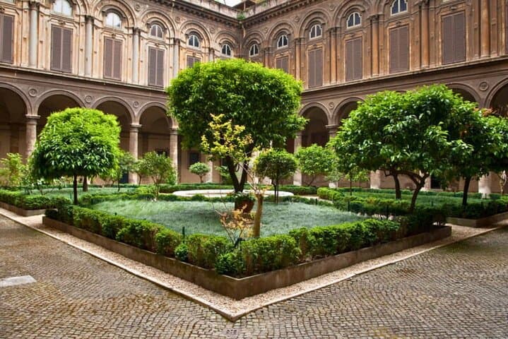 Roman Aristocratic Opulence - Palazzo Doria Pamphilj Private Tour