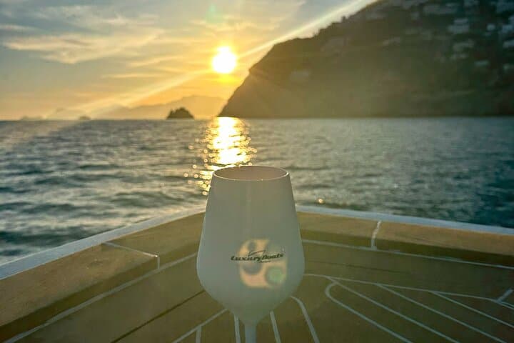 Sunset Tour by Luxury Boats Positano