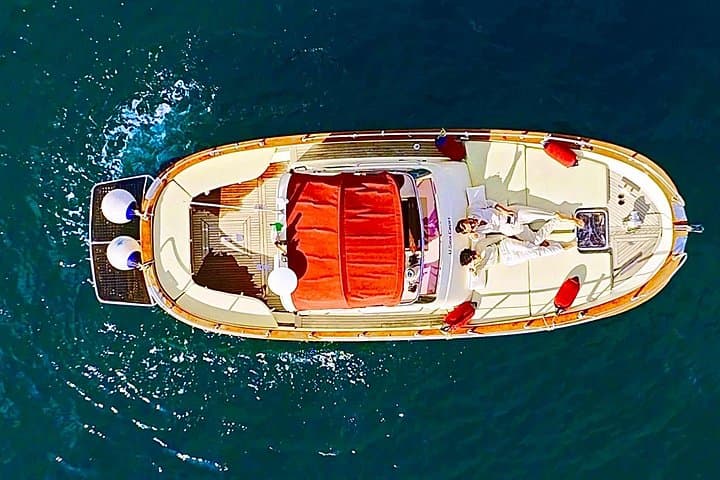 2 hours Capri private boat tour
