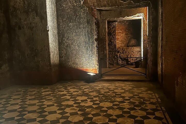 Domus Aurea (Golden House) of the Roman Emperor Nero Guided Tour