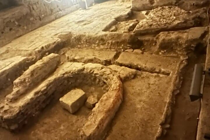 Domus Aurea (Golden House) of the Roman Emperor Nero Guided Tour