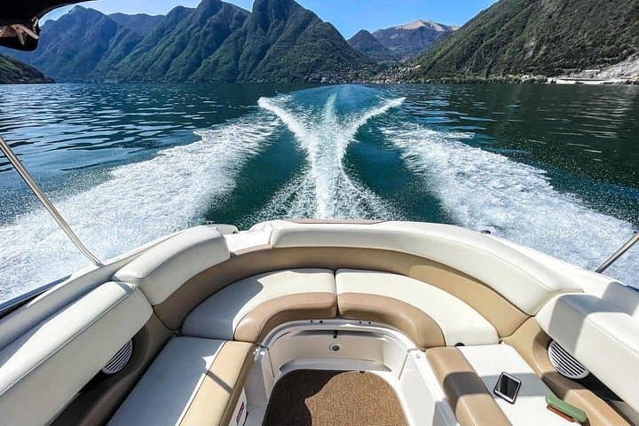 Lake Como Authentic Private Lounge Cruise with Open Bar