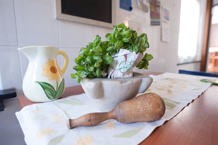 Pesto Making Class at Local's Home in Genoa