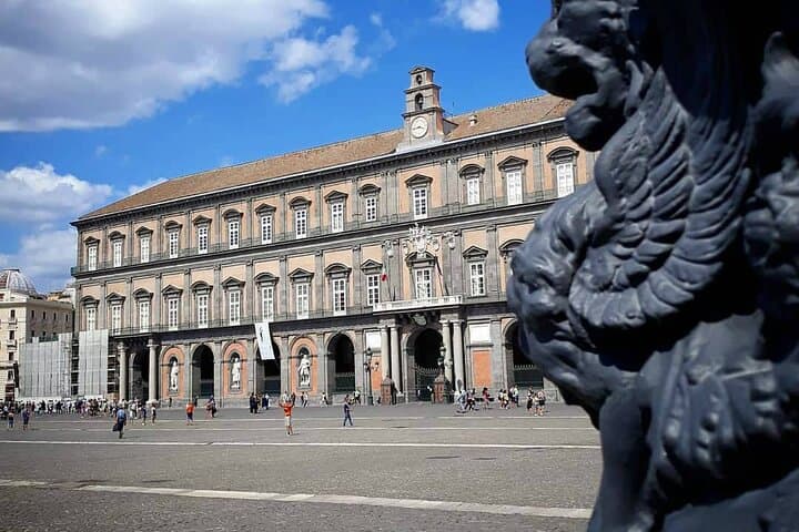 Private Guided Tour in Naples Royal Palace and Monumental Area