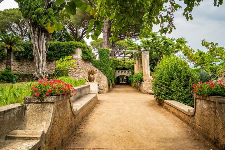 Private Walking Tour Ravello Family Cultural Heritage