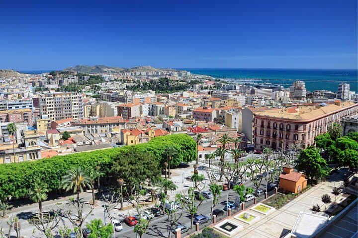 Cagliari Scavenger Hunt & Highlights Self-Guided Walking Tour
