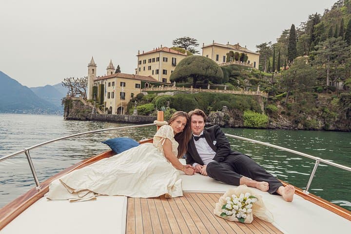 Rent the boat for your Wedding