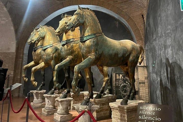 Venice Skip the line of San Mark Basilica and Doge's Palace Tour