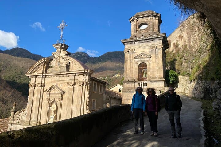 4-day walking tour on the Amalfi Coast