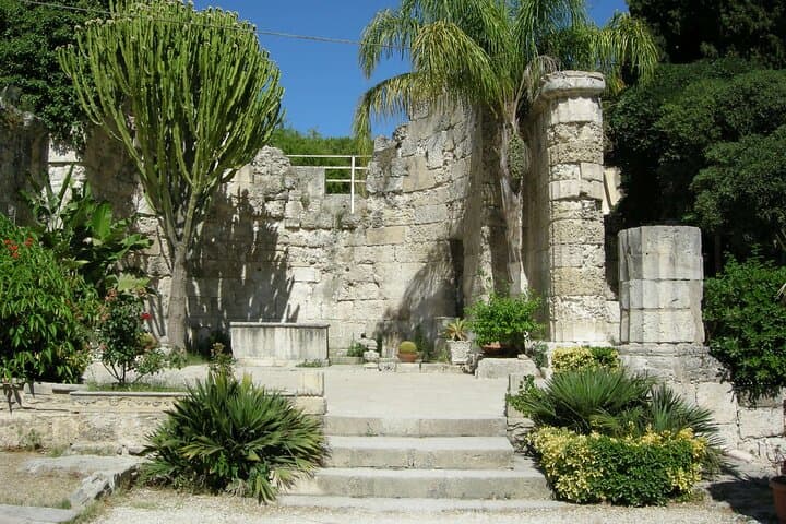 Guided tour of the Greek Theater and the Neapolis of Syracuse