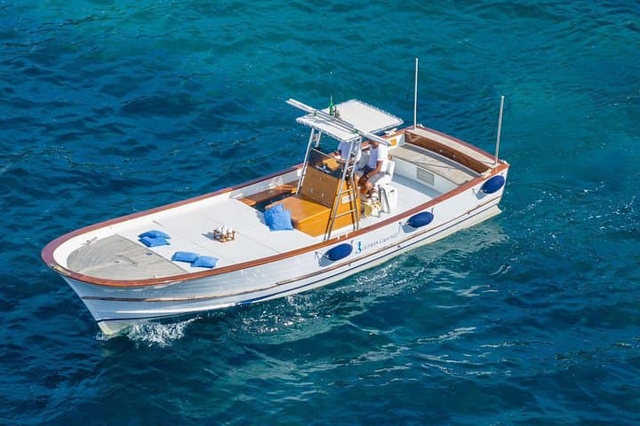 Capri by Boat private Comfortable tour