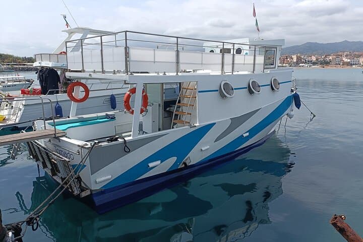 Private boat in Taormina and Isola Bella