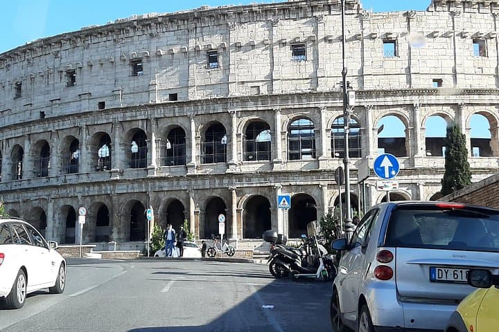 Civitavecchia port to Rome - Private Transfer