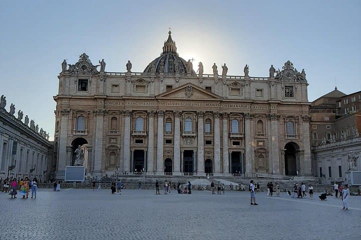 Civitavecchia port to Rome - Private Transfer