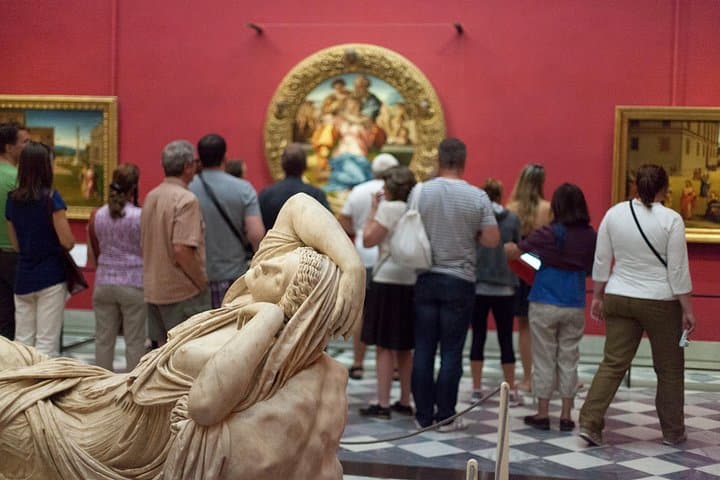 One Day Walking Tour with Accademia & Uffizi Gallery in Florence
