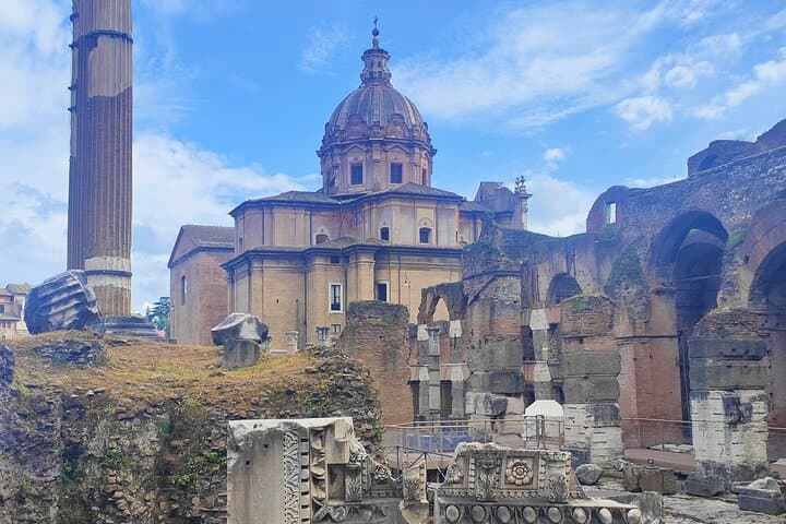 Rome: Guided Tour of the Roman Forum & Palatine Hill