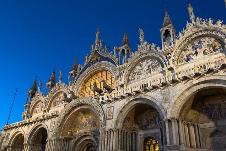 Venice Private Ghost Tour and Gondola Ride