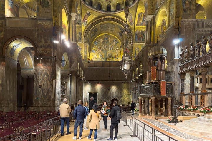 Saint Mark's VIP Night Tour: Exclusive Access Small Group Tour