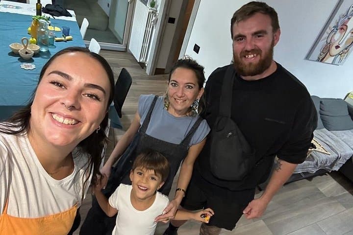 Cooking class : Fresh pasta and tiramisu for children in Milan