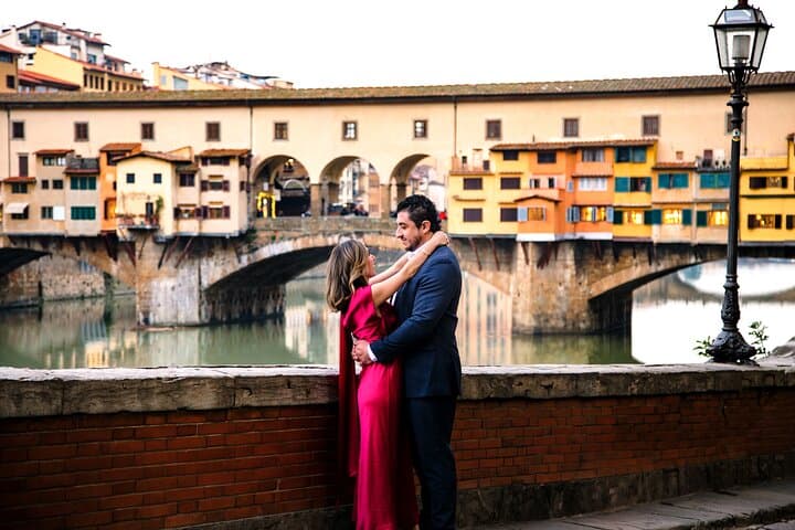 Florence: Private Professional Photoshoot Outside the Duomo