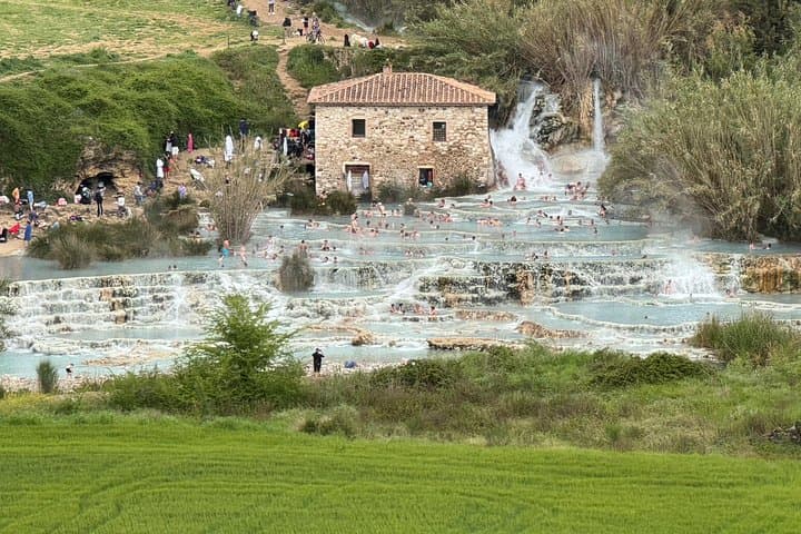 Private transport from Rome to Terme di Saturnia