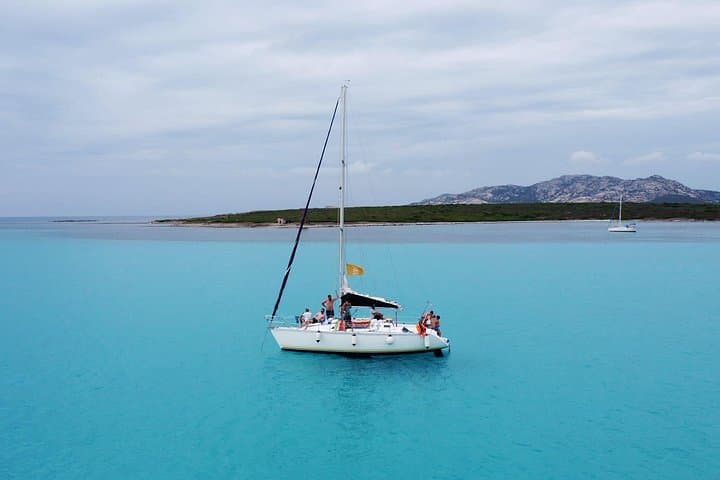 Asinara: Sailing trip in the park of Asinara