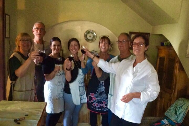 Cooking Class in a Florentine Villa with Transfer for small group