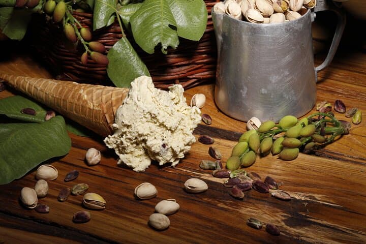 Natural gelato cooking class and tasting