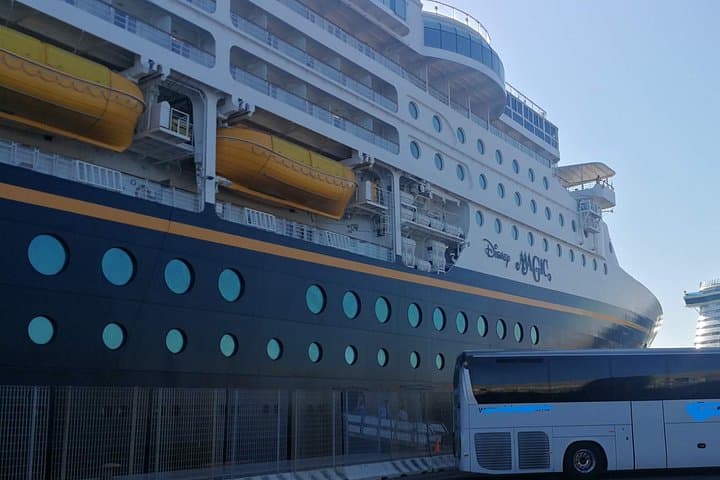Civitavecchia port to Rome - Private Transfer