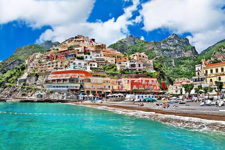 transfer from Sorrento to Naples with a 2 hour stop in Pompeii