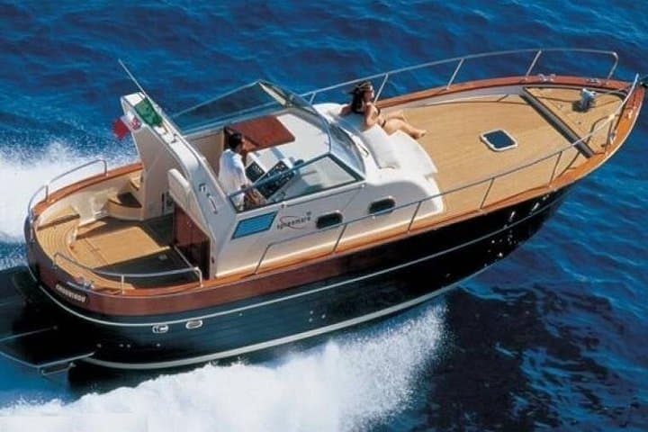 Small-Group Capri and Blue Grotto Boat Tour from Sorrento 5 Hours